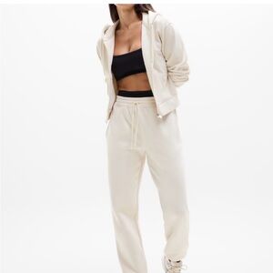 Athleta forever fleece joggers in Bone